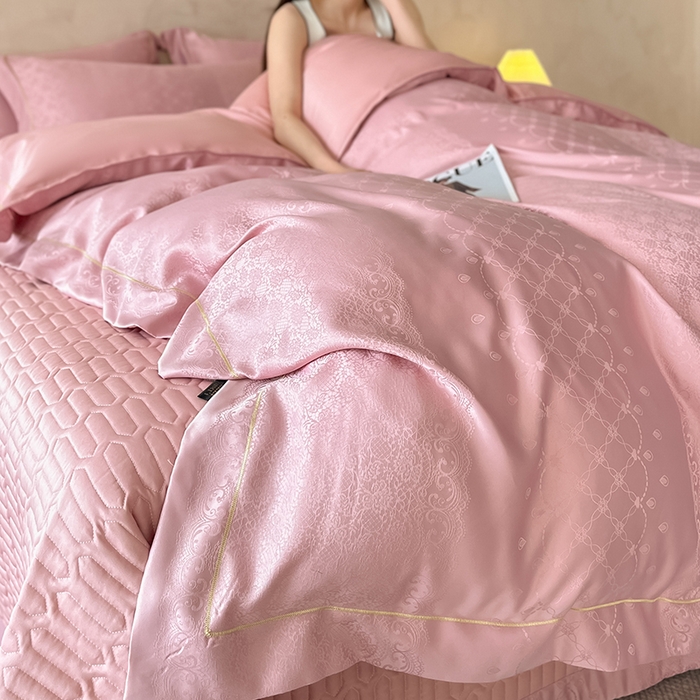 91家纺网 家纺一手货源 找家纺 大麦家纺 2026新款水洗真丝提花床盖四件套丝韵繁花 丝韵繁花-豆沙色