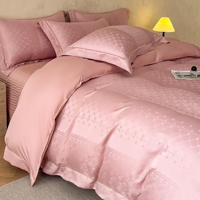 91家纺网 家纺一手货源 找家纺 大麦家纺 2026新款水洗真丝提花床盖四件套丝韵繁花 丝韵繁花-豆沙色