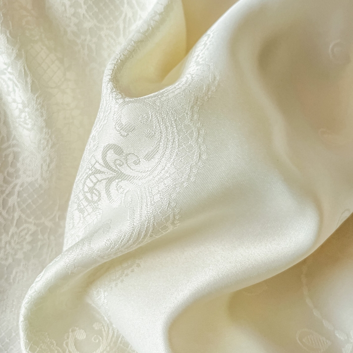 91家纺网 家纺一手货源 找家纺 大麦家纺 2026新款水洗真丝提花床盖四件套丝韵繁花 丝韵繁花-米黄