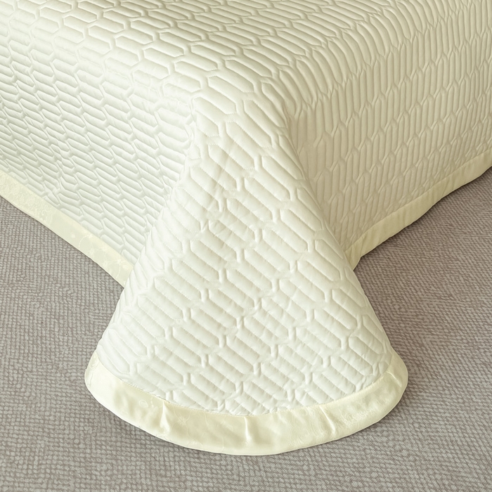 91家纺网 家纺一手货源 找家纺 大麦家纺 2026新款水洗真丝提花床盖四件套丝韵繁花 丝韵繁花-米黄