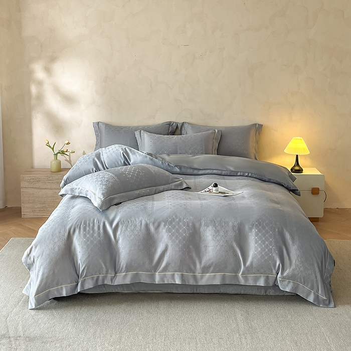 91家纺网 家纺一手货源 找家纺 大麦家纺 2026新款水洗真丝提花床盖四件套丝韵繁花 丝韵繁花-浅灰