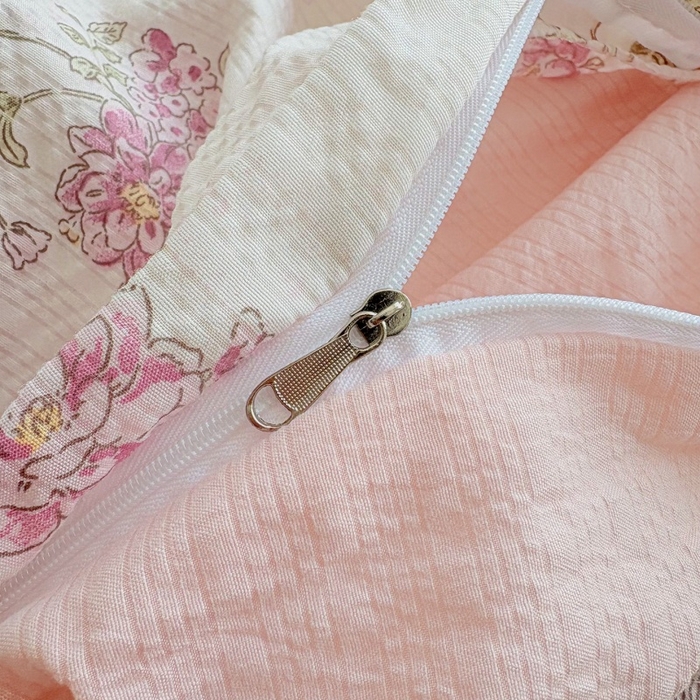 91家纺网 家纺一手货源 找家纺 铠畅 2026新款泡芙纱皱皱棉床裙款四件套 云柔 春日花园