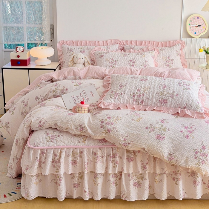 91家纺网 家纺一手货源 找家纺 铠畅 2026新款泡芙纱皱皱棉床裙款四件套 云柔 春日花园