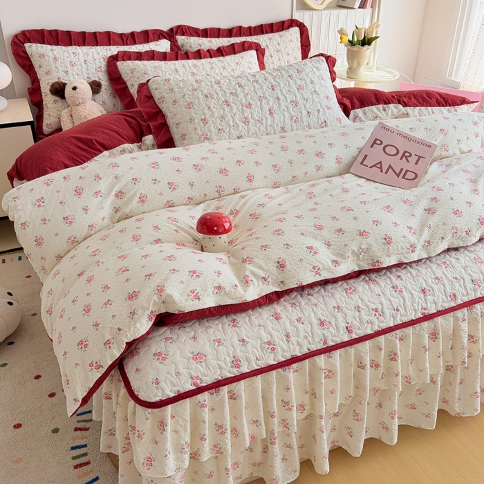 91家纺网 家纺一手货源 找家纺 铠畅 2026新款泡芙纱皱皱棉床裙款四件套 云柔 红韵玫瑰