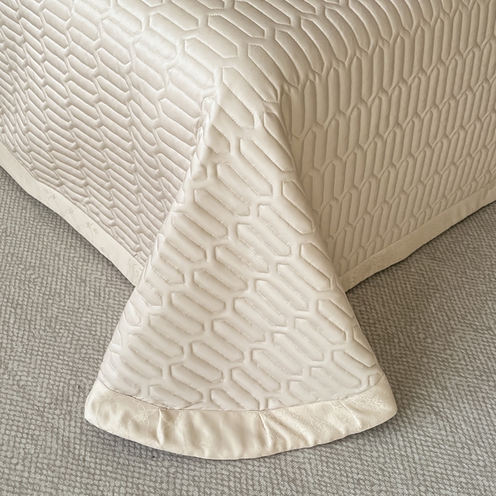 91家纺网 家纺一手货源 找家纺 大麦家纺 2026新款水洗真丝提花床盖四件套丝韵繁花 丝韵繁花-香槟金