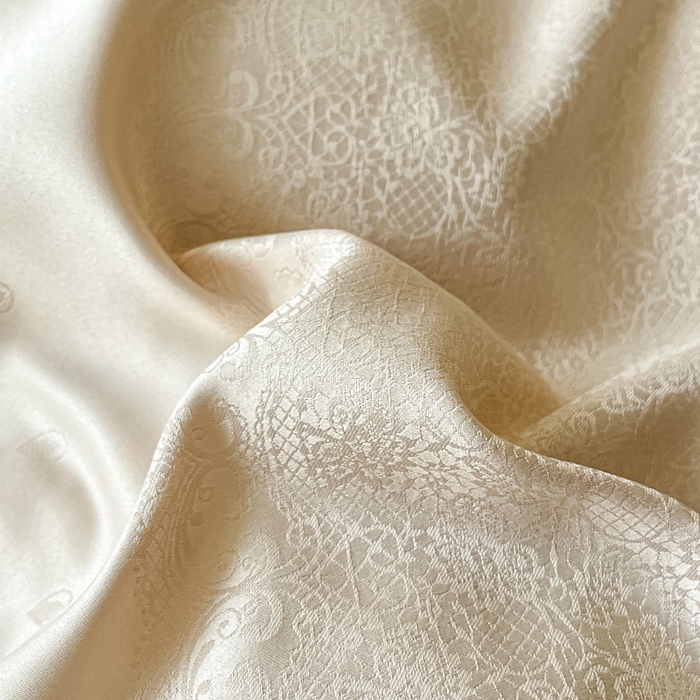 91家纺网 家纺一手货源 找家纺 大麦家纺 2026新款水洗真丝提花床盖四件套丝韵繁花 丝韵繁花-香槟金