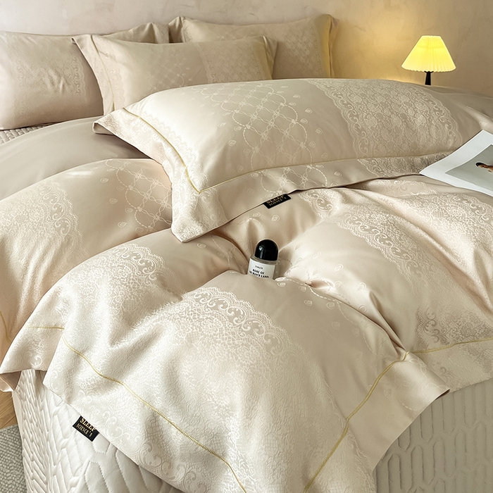 91家纺网 家纺一手货源 找家纺 大麦家纺 2026新款水洗真丝提花床盖四件套丝韵繁花 丝韵繁花-香槟金