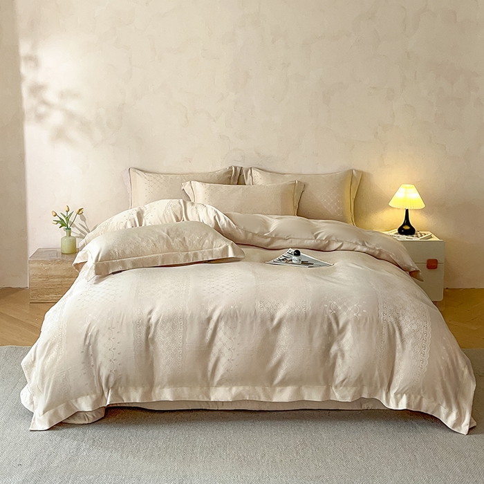 91家纺网 家纺一手货源 找家纺 大麦家纺 2026新款水洗真丝提花床盖四件套丝韵繁花 丝韵繁花-香槟金