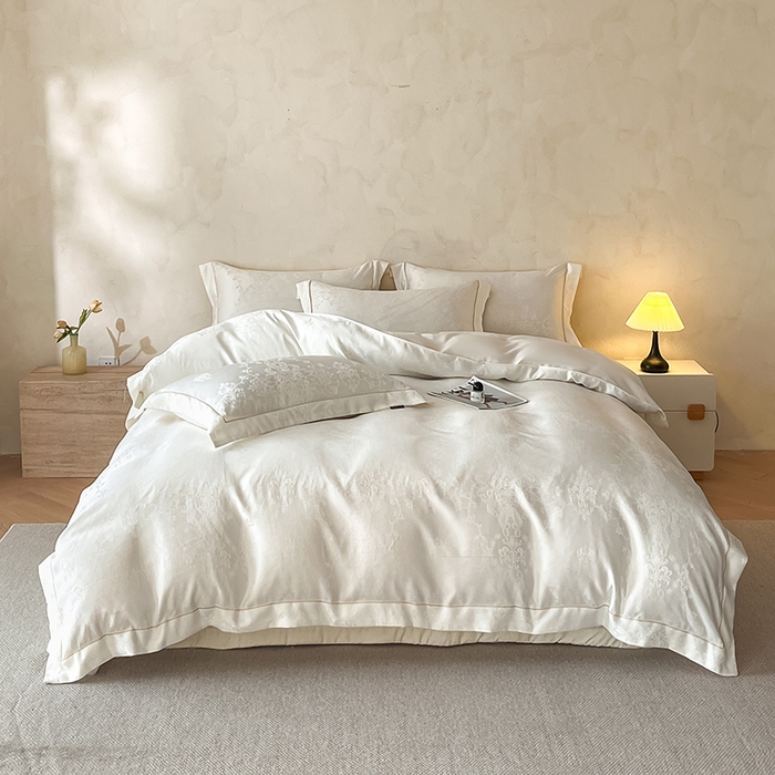 91家纺网 家纺一手货源 找家纺 大麦家纺 2026新款水洗真丝提花床盖四件套丝韵繁花 丝韵繁花-象牙白