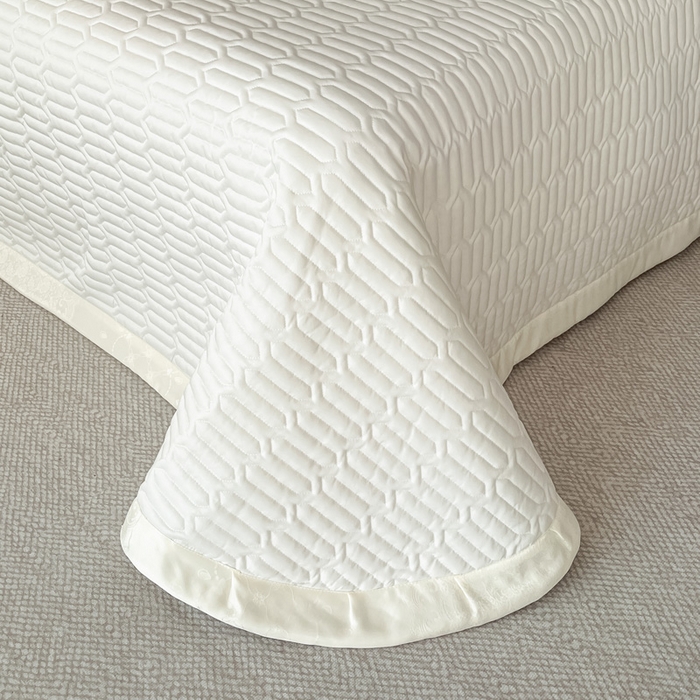 91家纺网 家纺一手货源 找家纺 大麦家纺 2026新款水洗真丝提花床盖四件套丝韵繁花 丝韵繁花-象牙白