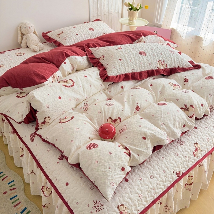 91家纺网 家纺一手货源 找家纺 铠畅 2026新款泡芙纱皱皱棉床裙款四件套 云柔 摇摇木马