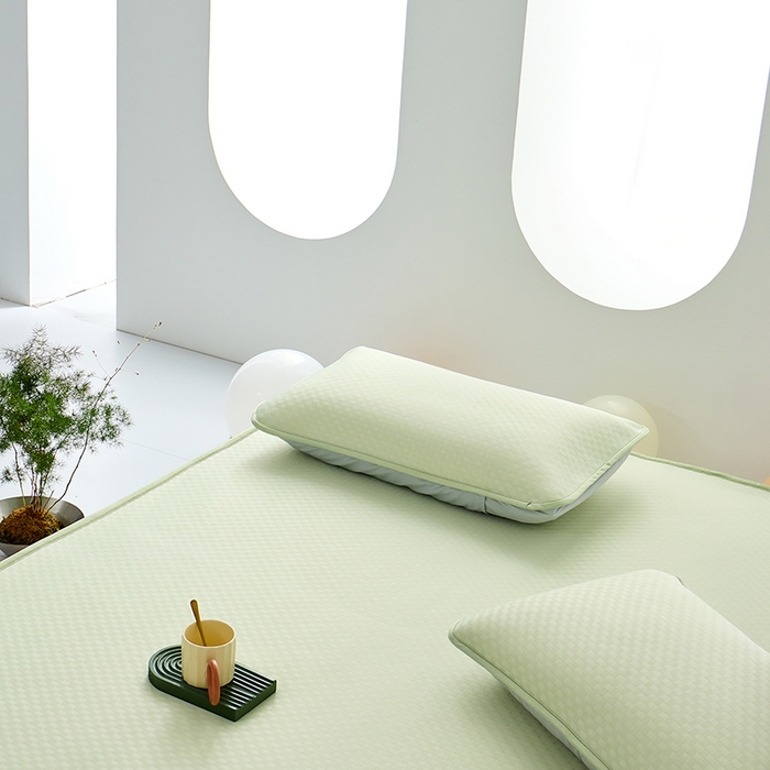 91家纺网 家纺一手货源 找家纺 LADYCOCO可可家居 2026新款冰皮小提花三明治凉席三件套 席子-空镜-绿