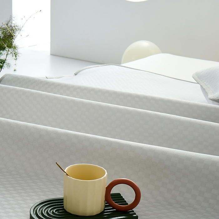 91家纺网 家纺一手货源 找家纺 LADYCOCO可可家居 2026新款冰皮小提花三明治凉席三件套 席子-空镜-灰