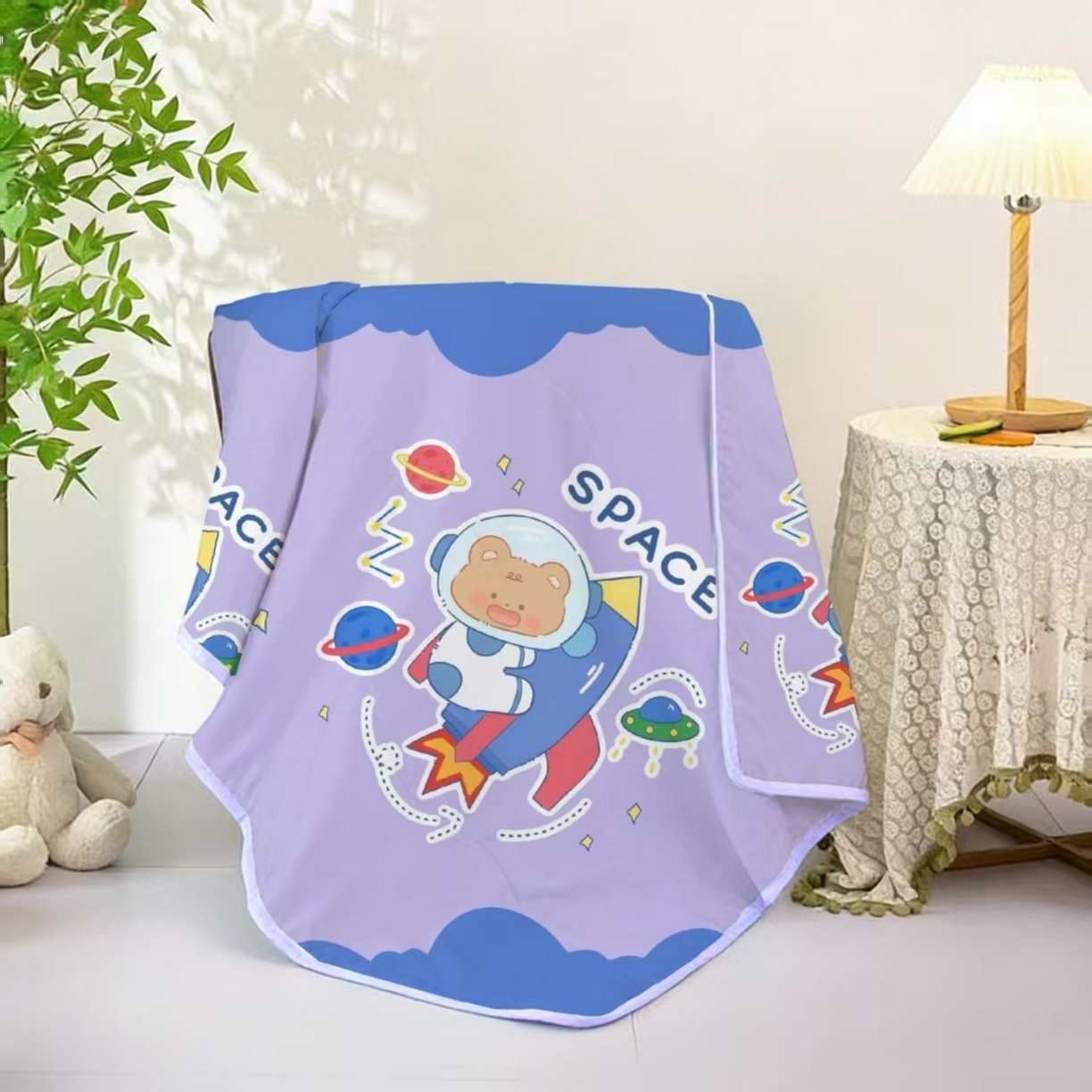 91家纺网 家纺一手货源 找家纺 景艺家纺 2026新款儿童夏被夏凉被被子被芯 花园小熊