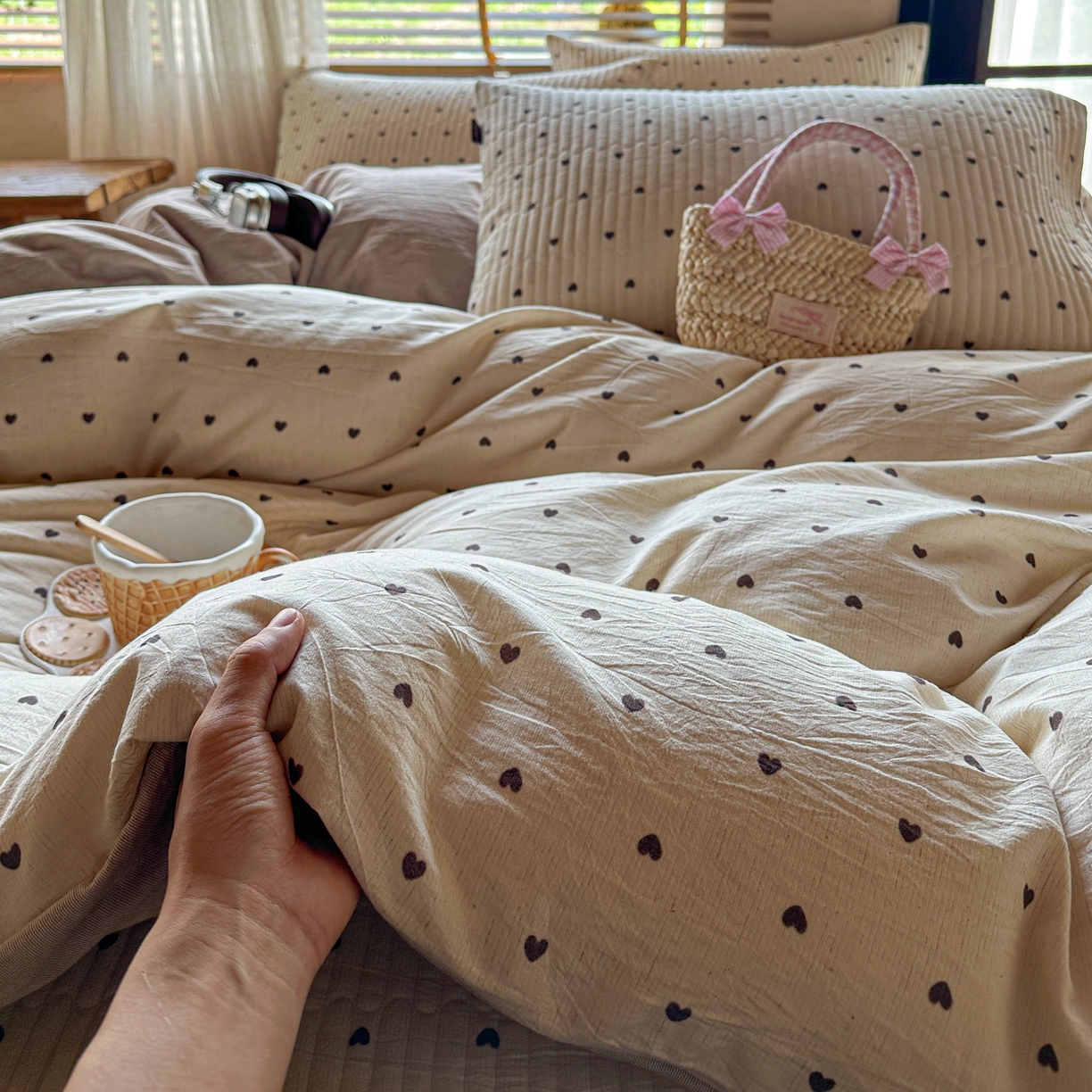 91家纺网 家纺一手货源 找家纺 孑寐家纺 2026新款亲肤舒适全棉棉麻单床盖床盖单件 爱心律动