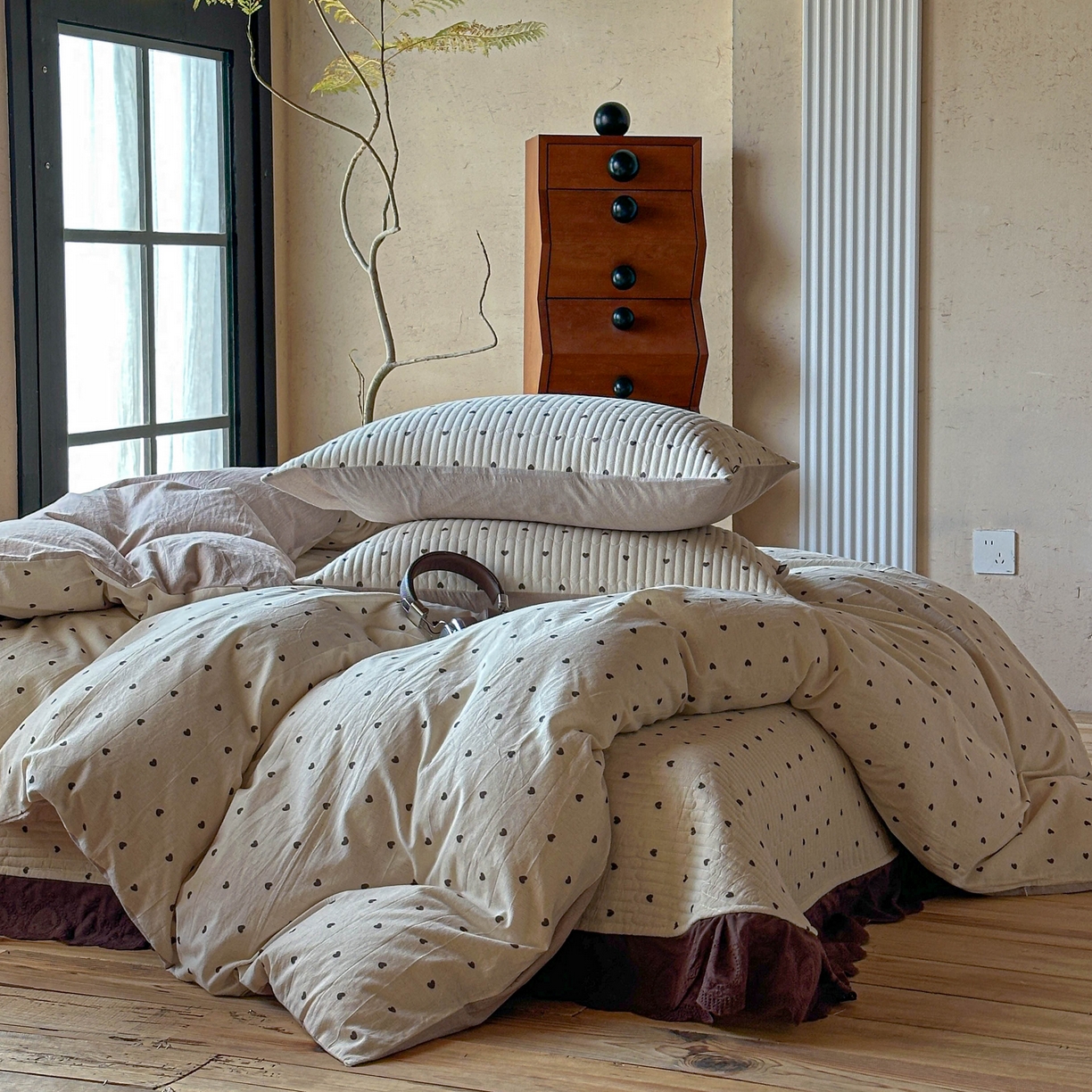 91家纺网 家纺一手货源 找家纺 孑寐家纺 2026新款亲肤舒适全棉棉麻单床盖床盖单件 爱心律动