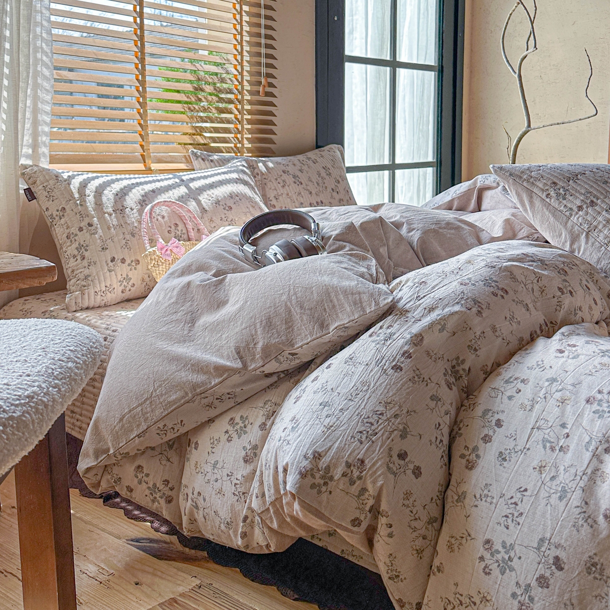 91家纺网 家纺一手货源 找家纺 孑寐家纺 2026新款亲肤舒适全棉棉麻单床盖床盖单件 红唇之吻