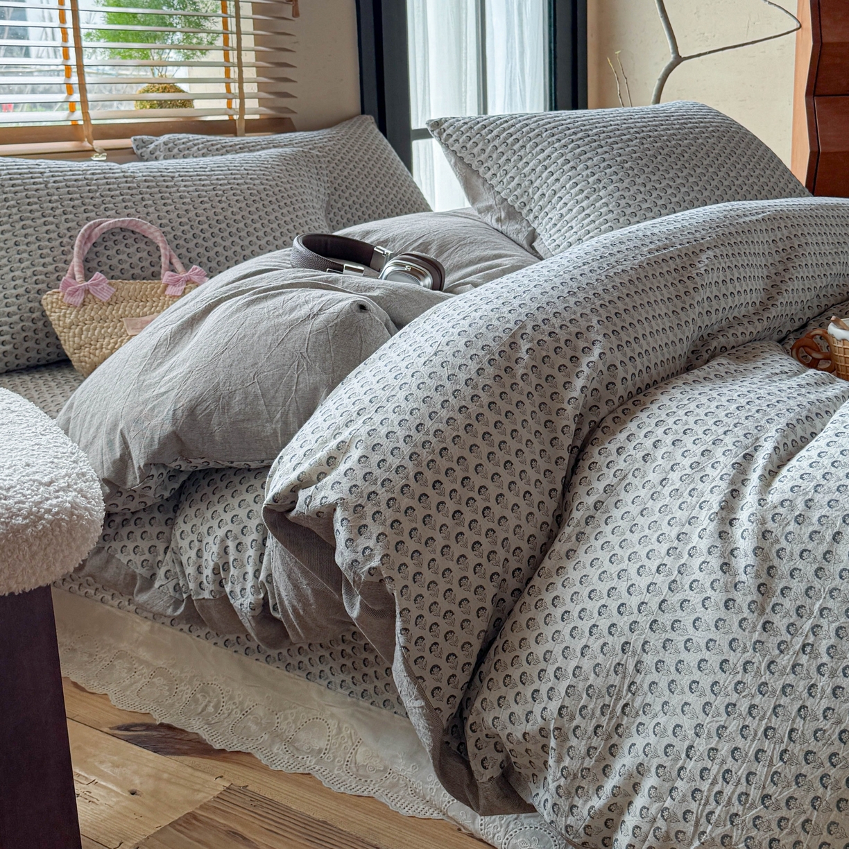 91家纺网 家纺一手货源 找家纺 孑寐家纺 2026新款亲肤舒适全棉棉麻单床盖床盖单件 花里行间