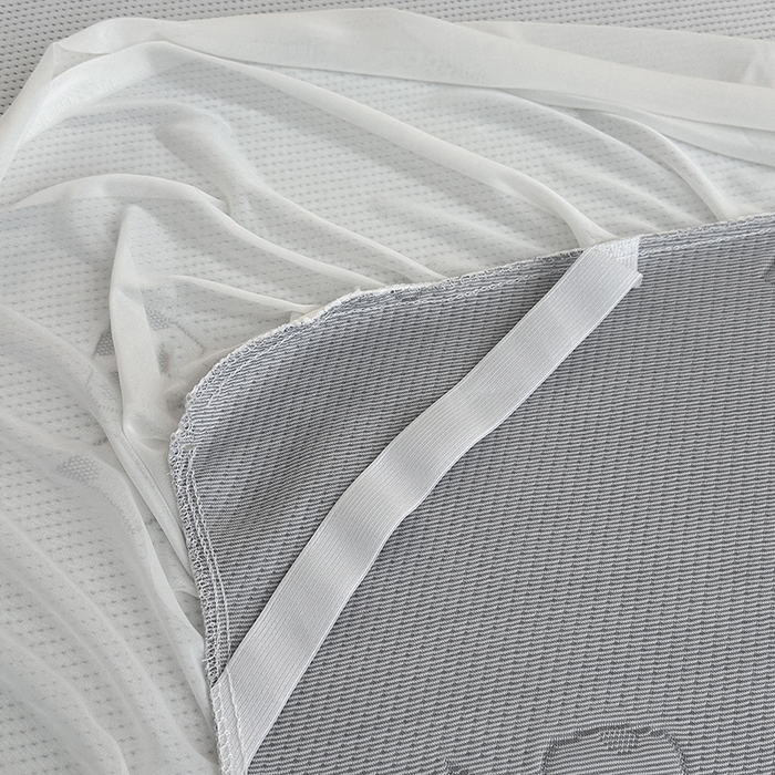 91家纺网 家纺一手货源 找家纺 七里香 2026新款提花冰豆豆床裙款凉席三件套四件套 床裙款蝴蝶结-灰