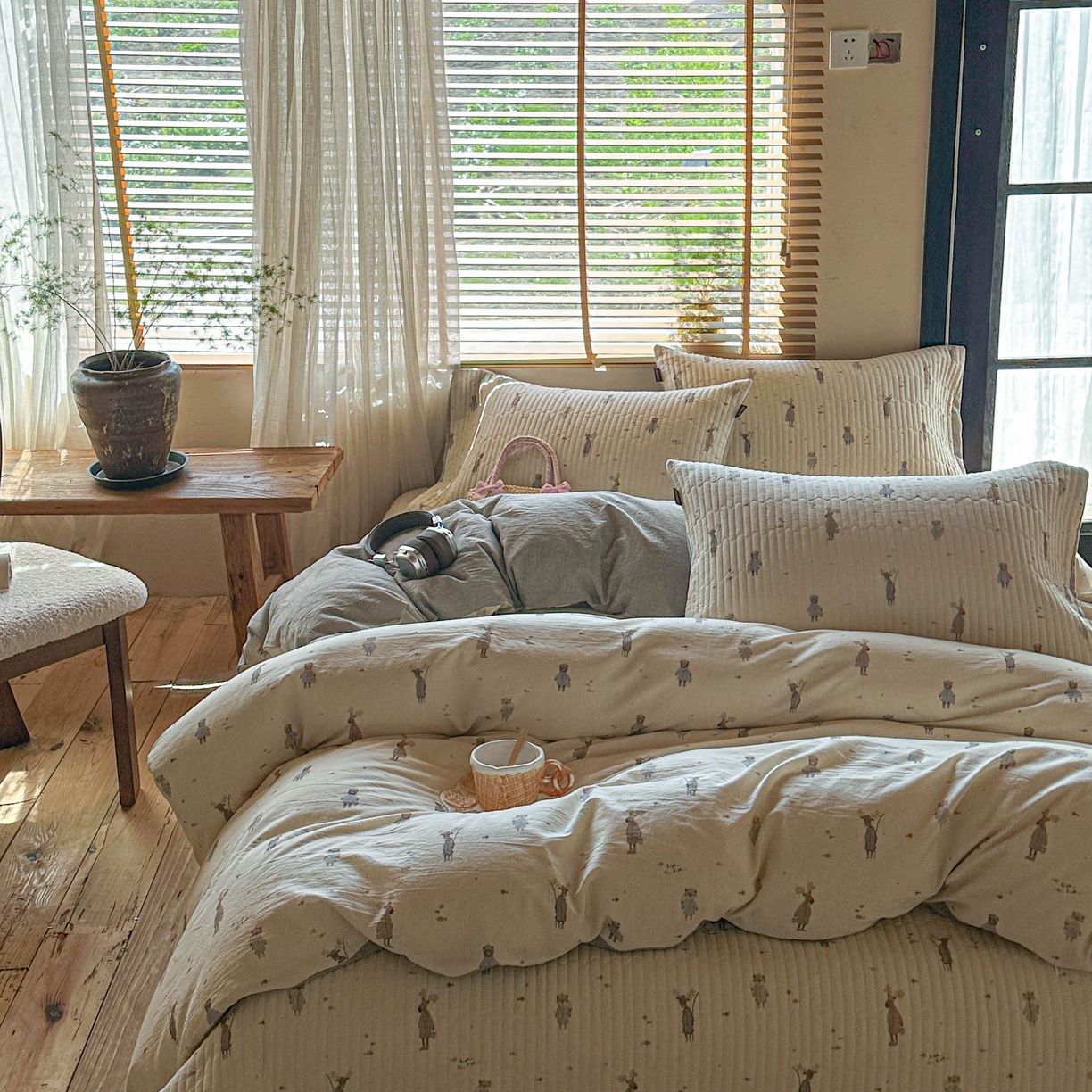 91家纺网 家纺一手货源 找家纺 孑寐家纺 2026新款亲肤舒适全棉棉麻单床盖床盖单件 假日乐园