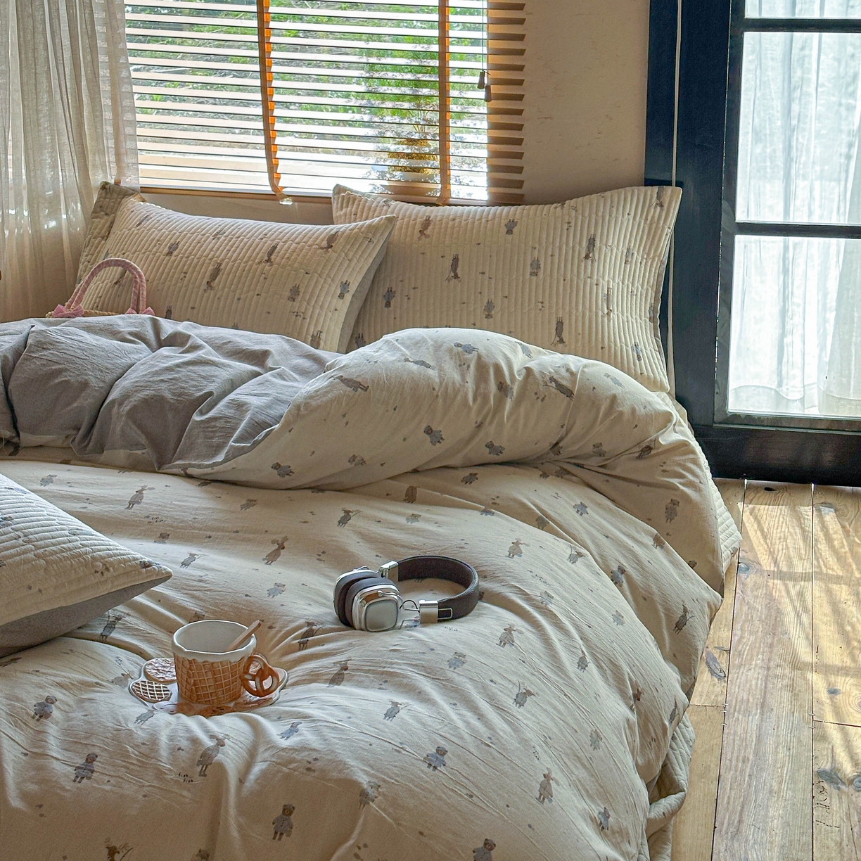 91家纺网 家纺一手货源 找家纺 孑寐家纺 2026新款亲肤舒适全棉棉麻单床盖床盖单件 假日乐园