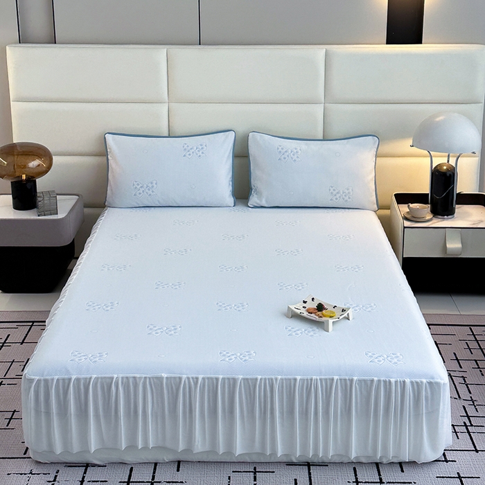 91家纺网 家纺一手货源 找家纺 七里香 2026新款提花冰豆豆床裙款凉席三件套四件套 床裙款蝴蝶结-蓝