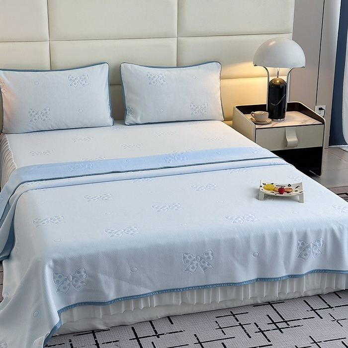 91家纺网 家纺一手货源 找家纺 七里香 2026新款提花冰豆豆床裙款凉席三件套四件套 床裙款蝴蝶结-蓝