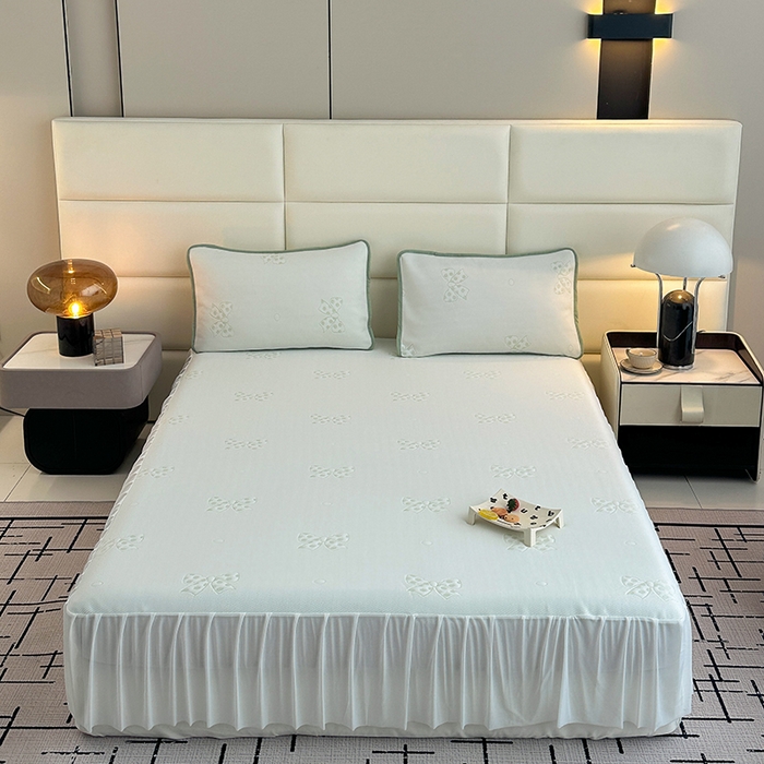 91家纺网 家纺一手货源 找家纺 七里香 2026新款提花冰豆豆床裙款凉席三件套四件套 床裙款蝴蝶结-绿