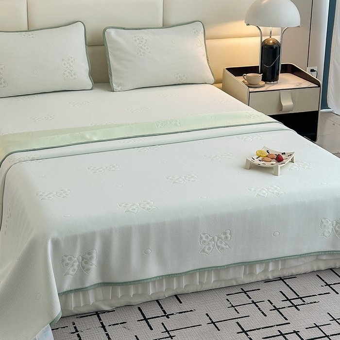 91家纺网 家纺一手货源 找家纺 七里香 2026新款提花冰豆豆床裙款凉席三件套四件套 床裙款蝴蝶结-绿