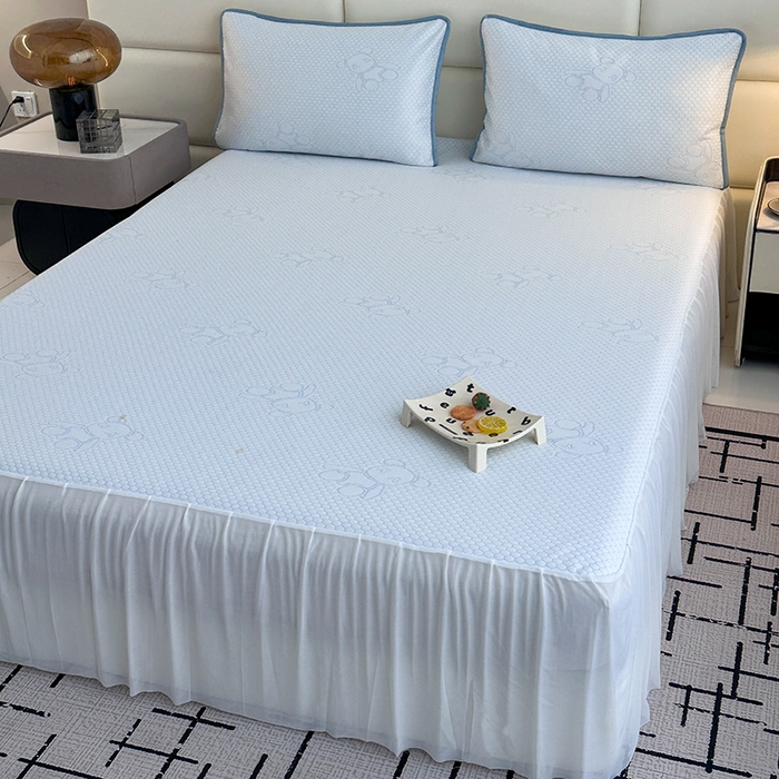 91家纺网 家纺一手货源 找家纺 七里香 2026新款提花冰豆豆床裙款凉席三件套四件套 床裙款小熊-蓝