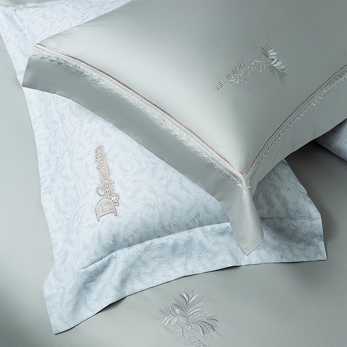 91家纺网 家纺一手货源 找家纺 诗黛尔 2026春夏新款长绒棉刺绣四件套黎境系列 黎境-极光蓝