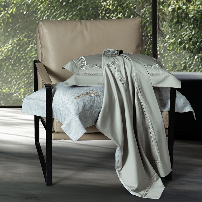 91家纺网 家纺一手货源 找家纺 诗黛尔 2026春夏新款长绒棉刺绣四件套黎境系列 黎境-极光蓝