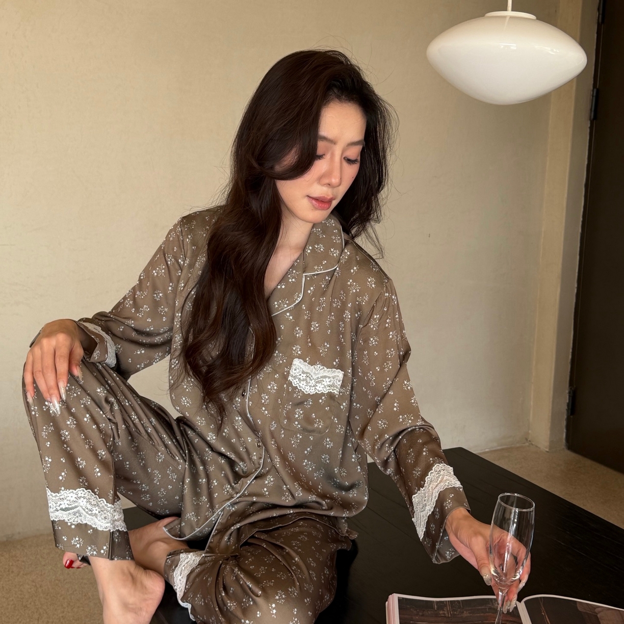 91家纺网 家纺一手货源 找家纺 （总）妍景家居生活馆 2026春夏新款冰雪丝-蕾丝小碎花绿家居服