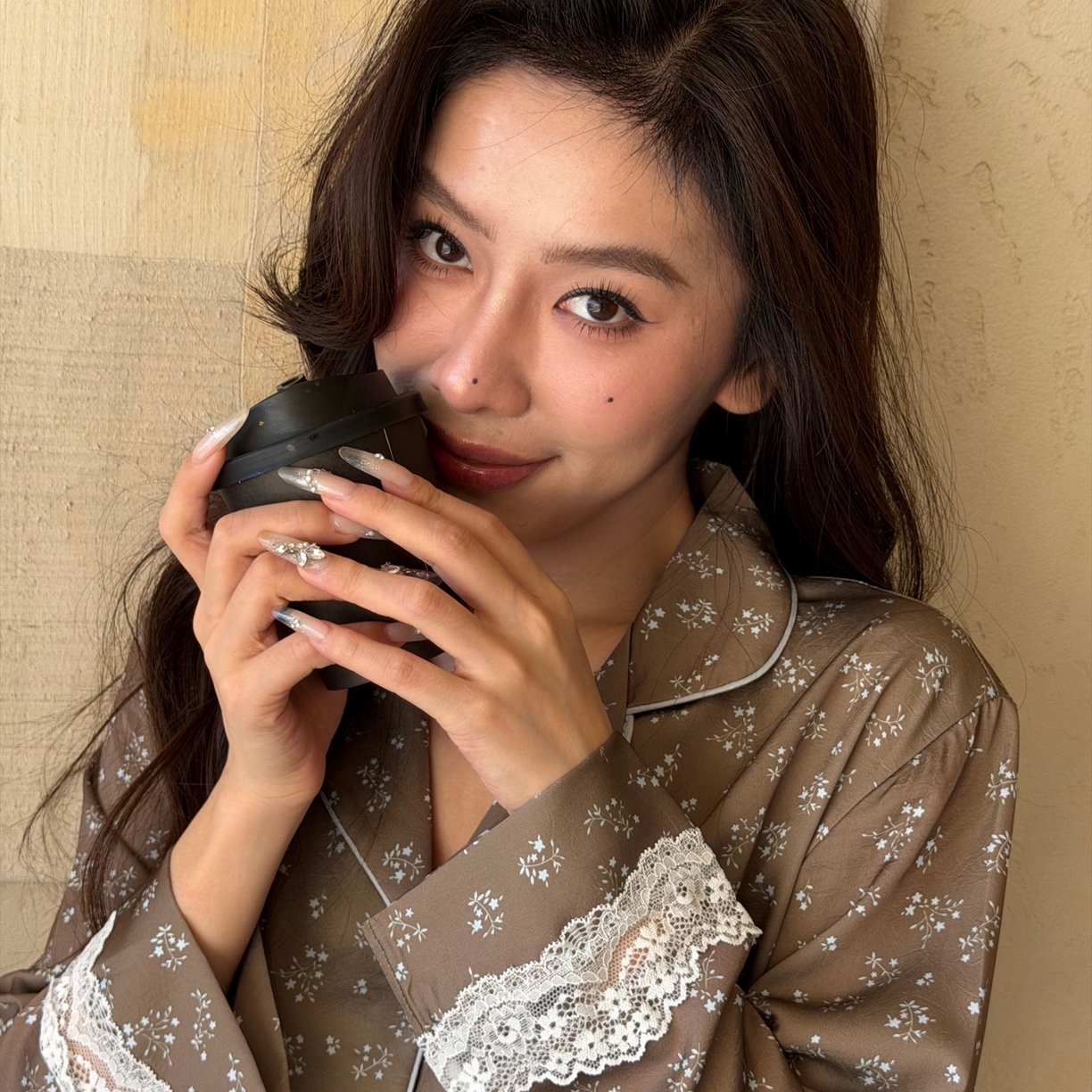 91家纺网 家纺一手货源 找家纺 （总）妍景家居生活馆 2026春夏新款冰雪丝-蕾丝小碎花绿家居服