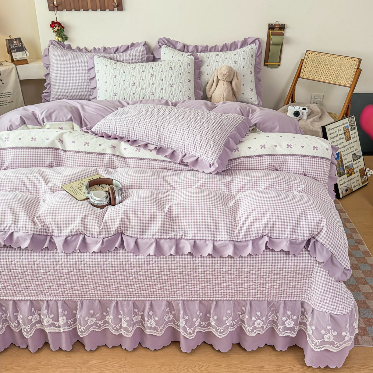 91家纺网 家纺一手货源 找家纺 雅眠居 2026新款直播爆款古法仿棉双层蕾丝花边床盖四件套 彩格-紫