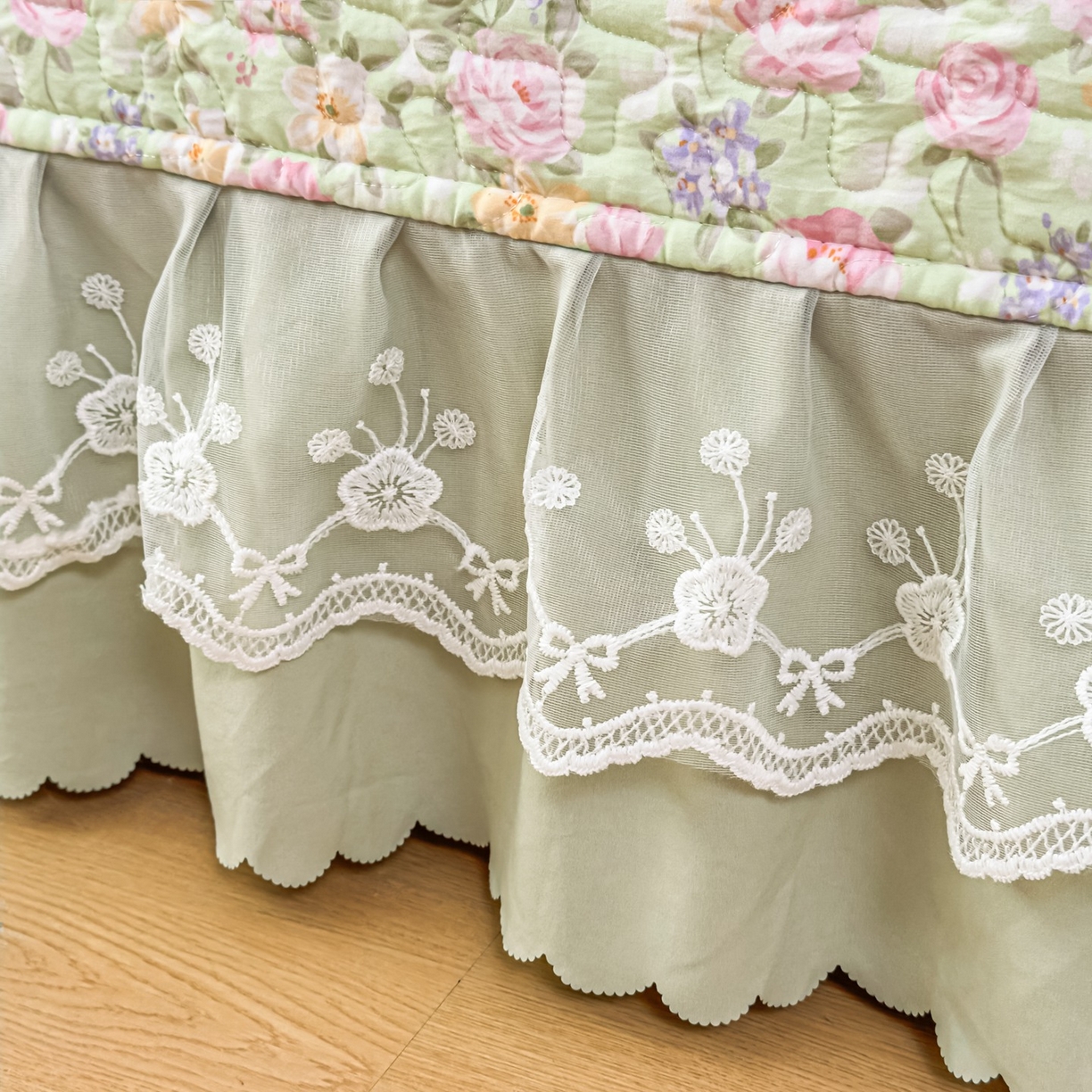 91家纺网 家纺一手货源 找家纺 雅眠居 2026新款直播爆款古法仿棉双层蕾丝花边床盖四件套 花满满