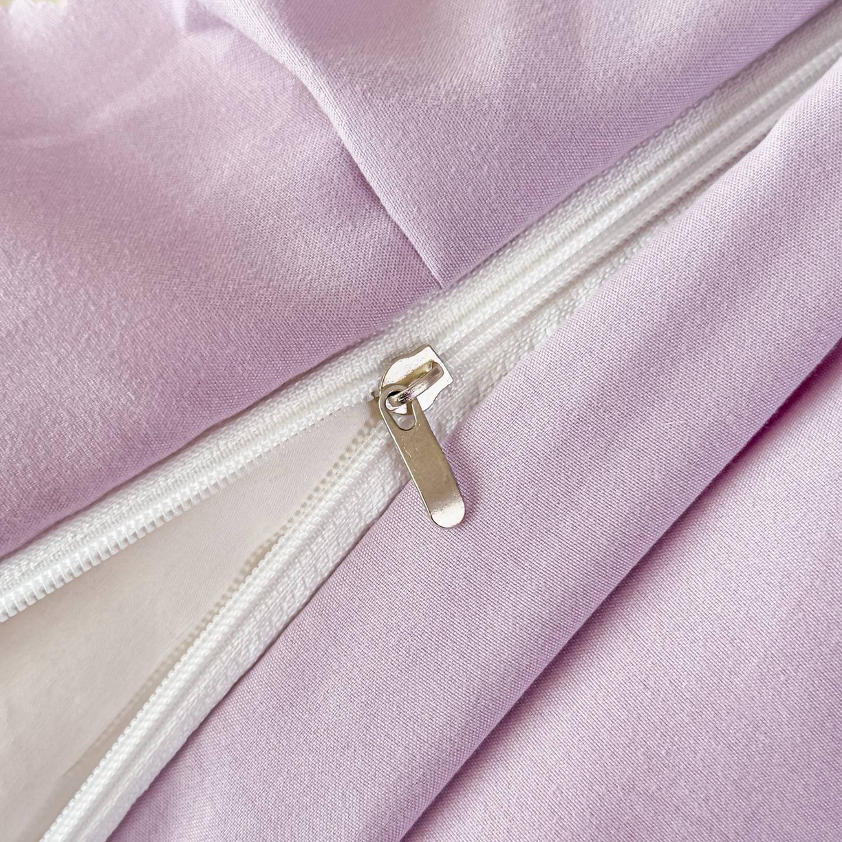 91家纺网 家纺一手货源 找家纺 雅眠居 2026新款直播爆款古法仿棉双层蕾丝花边床盖四件套 紫萱