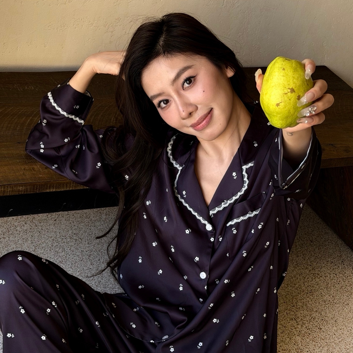 91家纺网 家纺一手货源 找家纺 妍景家居生活馆 2026春夏新款冰雪丝-蕾丝小黑花家居服 冰雪丝-蕾丝小黑花-黑色