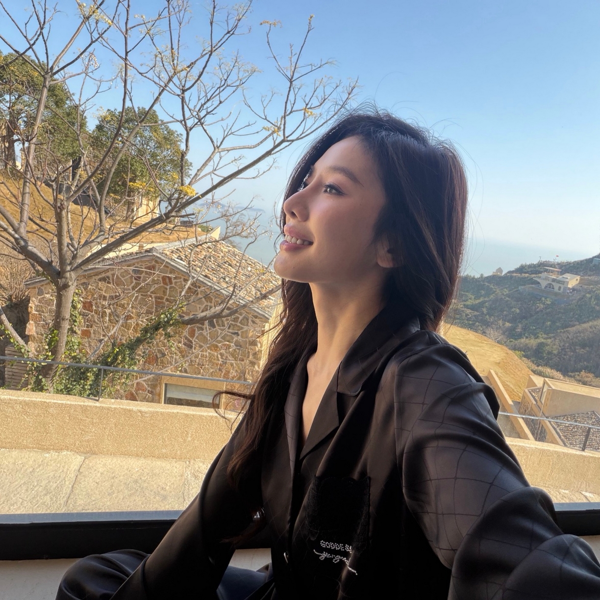 91家纺网 家纺一手货源 找家纺 （总）妍景家居生活馆 2026春夏新款冰雪丝-蕾丝网格套装家居服