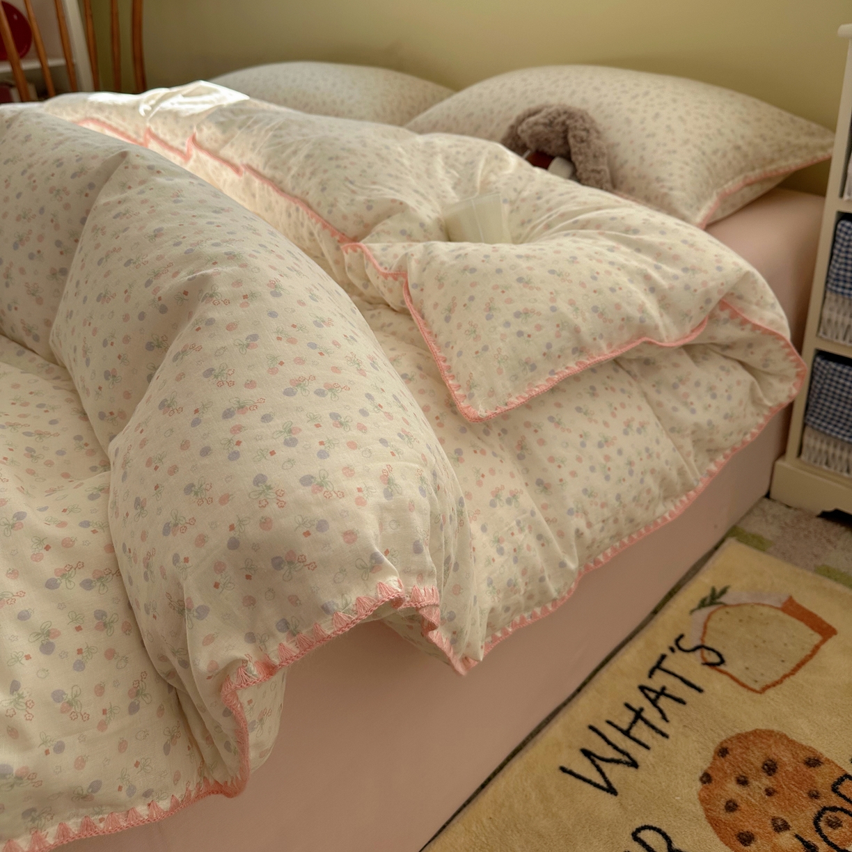 91家纺网 家纺一手货源 找家纺 瑞莱 2026新款A类全棉纯棉有氧双层纱四件套 淡彩花笺