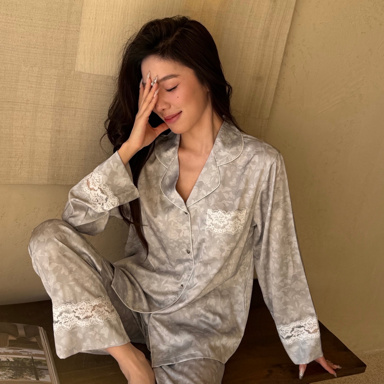 91家纺网 家纺一手货源 找家纺 （总）妍景家居生活馆 2026春夏新款冰雪丝-蕾丝树叶家居服