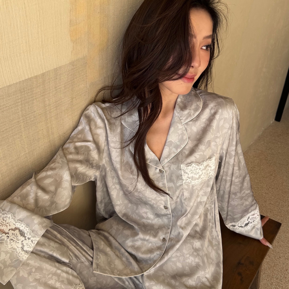 91家纺网 家纺一手货源 找家纺 （总）妍景家居生活馆 2026春夏新款冰雪丝-蕾丝树叶家居服