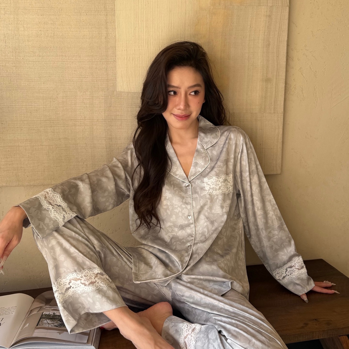 91家纺网 家纺一手货源 找家纺 （总）妍景家居生活馆 2026春夏新款冰雪丝-蕾丝树叶家居服