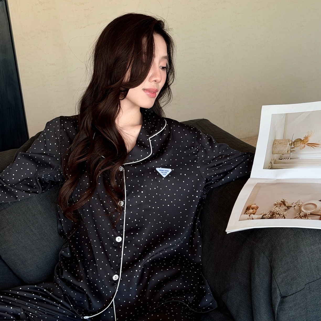 91家纺网 家纺一手货源 找家纺 妍景家居生活馆 2026春夏新款冰雪丝-点点三角形家居服 冰雪丝-点点三件套-黑色