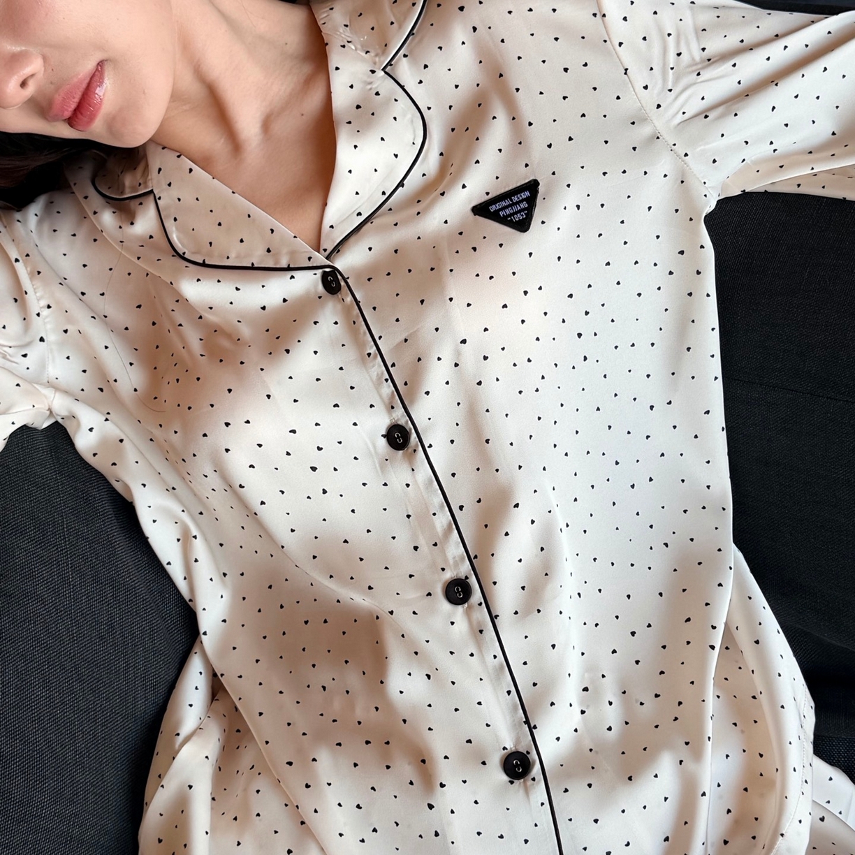 91家纺网 家纺一手货源 找家纺 妍景家居生活馆 2026春夏新款冰雪丝-点点三角形家居服 冰雪丝-点点三件套-白色