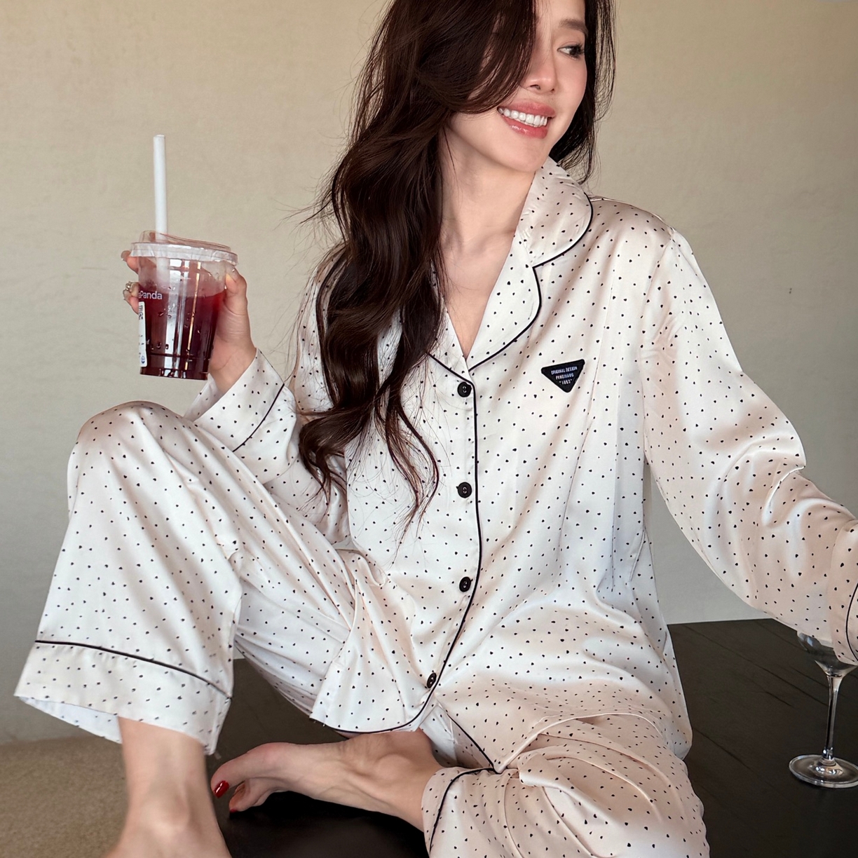 91家纺网 家纺一手货源 找家纺 妍景家居生活馆 2026春夏新款冰雪丝-点点三角形家居服 冰雪丝-点点三件套-白色