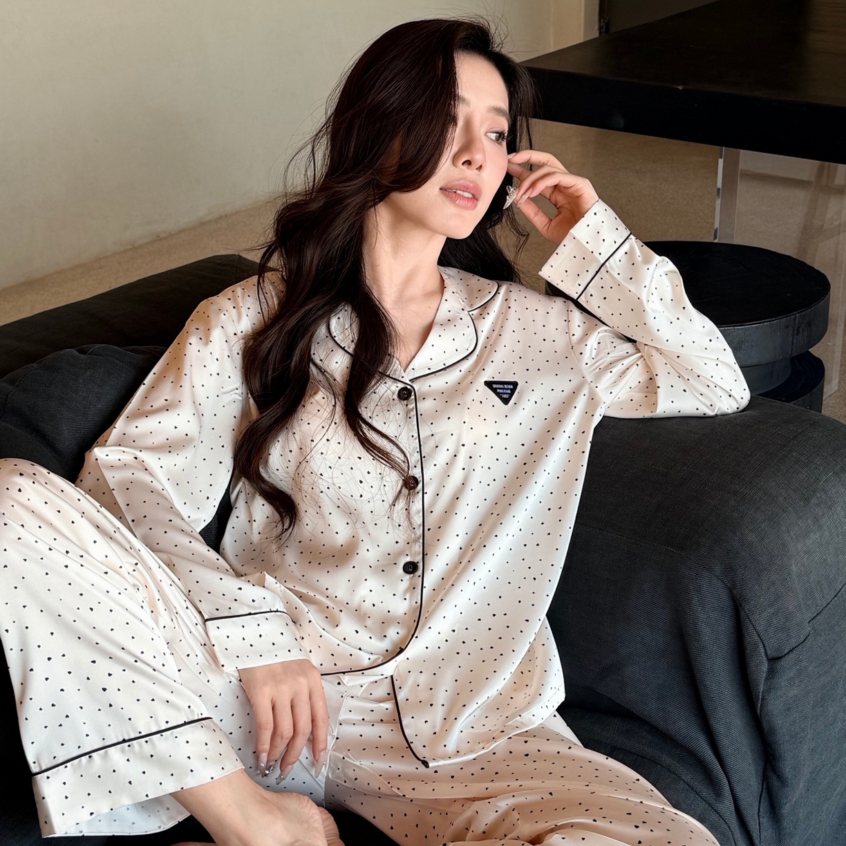 91家纺网 家纺一手货源 找家纺 妍景家居生活馆 2026春夏新款冰雪丝-点点三角形家居服 冰雪丝-点点三件套-白色