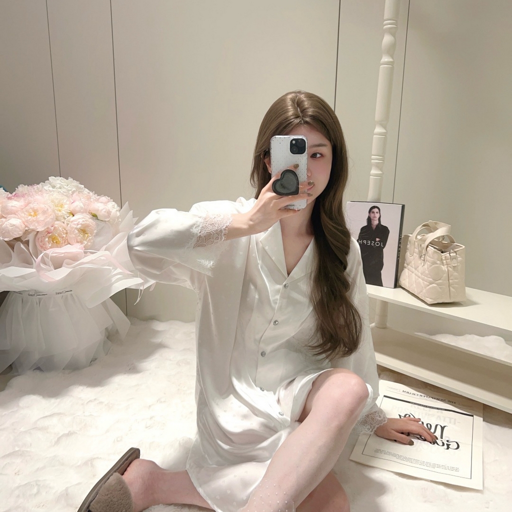 91家纺网 家纺一手货源 找家纺 妍景家居生活馆 2026春夏新款冰雪丝-纯白烫钻衬衫裙家居服 烫钻衬衫裙-白色