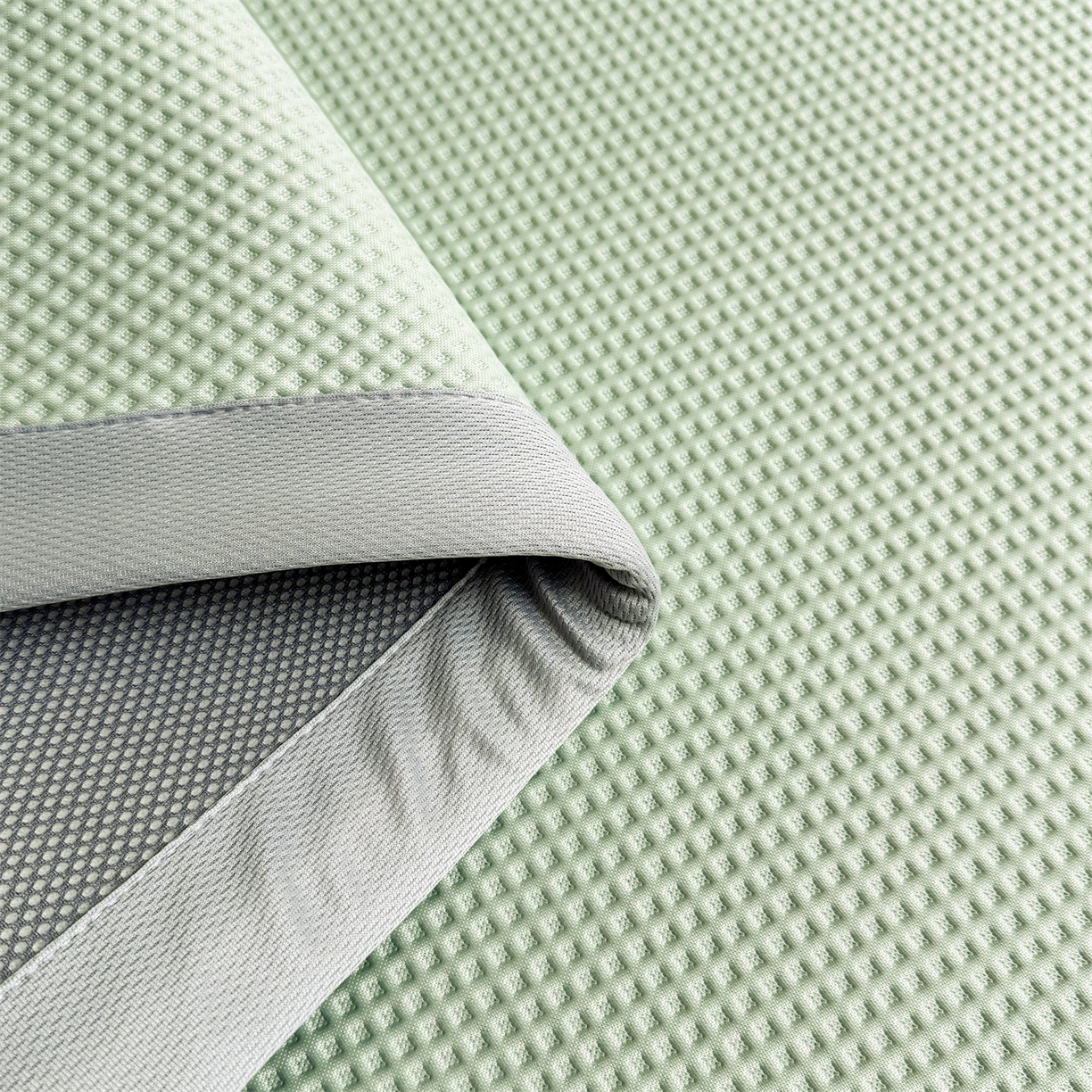 91家纺网 家纺一手货源 找家纺 雯豆家纺 2026春夏新款PE中分子豆豆凉席平铺席子三件套可水洗-墨蝶 墨蝶-绿