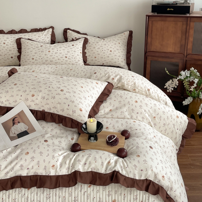 91家纺网 家纺一手货源 找家纺 同田家纺 2026新款云感双层纱花边床盖四件套 床盖-栗子棕